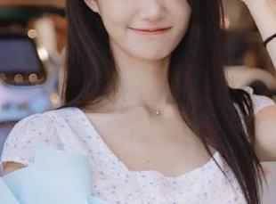 尤蜜荟 – 冲击视觉的死库水！周于希Sandy的原图图包，每张都让人想要静静欣赏！