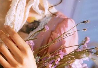尤蜜荟 – 惊艳来袭！周于希少女写真全集，提供高清下载，尽情欣赏！