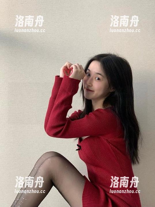 左公子666 微密圈 - “左公子666”创作的女孩写真,无圣光原图让每一瞬间都充满诗意与灵动