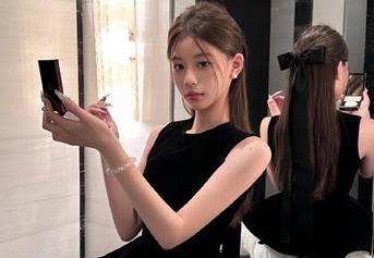 微密圈 – 校园生活中的光影：徐莉芝写真原图集锦