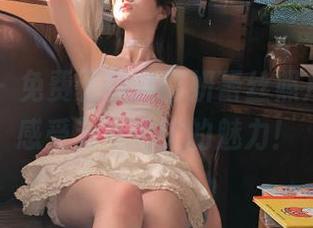 御女郎 – 免费下载余馨妍蕾丝照片，让你感受无与伦比的魅力！