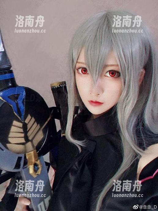 念念_D 念念_D泳装写真赏析:释放青春活力,尽享优质资源