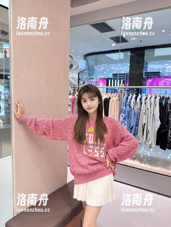 推女神-谭晓彤 推女神 - 动人心弦的谭晓彤居家作品,等待你来观看和探索!