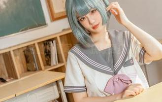 致力于分享桃良阿宅的校服写真，获取更多免费资源尽在这里！
