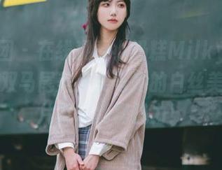 森萝财团 – 在线观看小奶糕Milky的写真作品：双马尾美少女与她的白丝美腿，图片展现别样魅力！