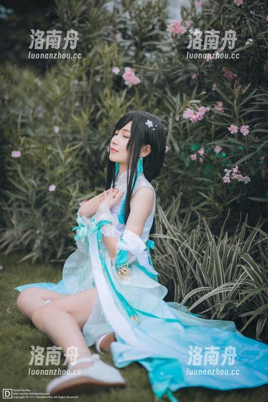 森萝财团 森萝财团诚意之作:一睹JKFUN白丝网鞋合辑中独特的原图与图集风采!