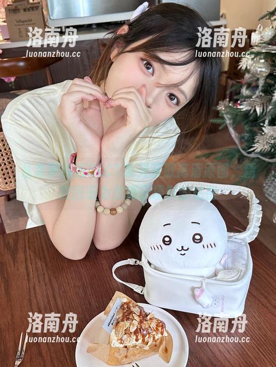 森萝财团 从森萝财团SLCT系列获取高清原图,精致图册为你揭示摄影的秘密