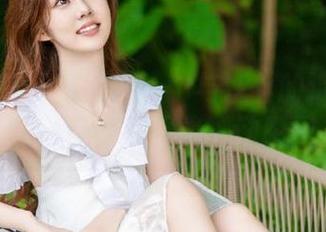 模范学院 – 徐微微mia与灰丝的浪漫邂逅，在线图片记录心动瞬间
