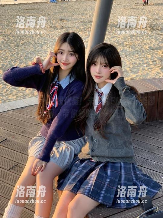 模范学院-朱可儿Flower 模范学院 - 曲线优雅!朱可儿Flower美脚作品套图,带你领略不一样的美感
