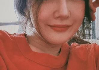 最新樱晚gigi写真照片：她的秘密与自然的交融美