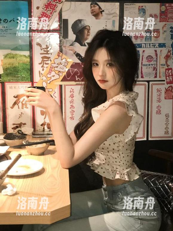 泥泥汝 寻获泥泥汝的独特风格,图库作品等你前来下载!