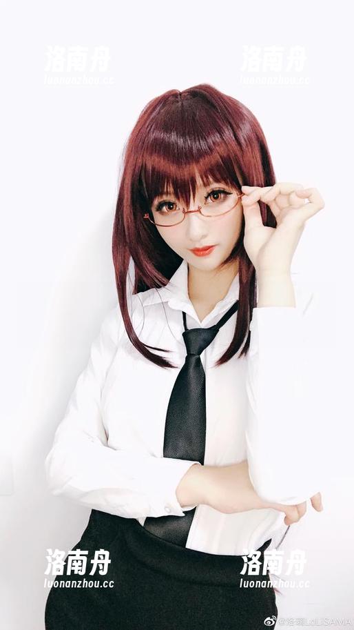 洛璃LoLiSAMA 洛璃LoLiSAMA的无圣光圣诞图集,传递真实而温暖的节日氛围