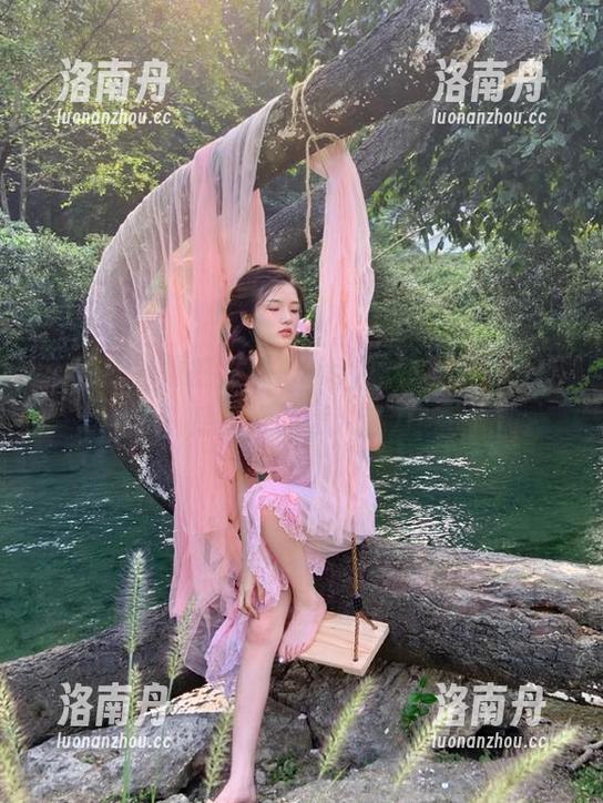 爱蜜社-sisy思 爱蜜社 - 震撼福利,sisy思白裙原图公开,感受她的迷人魅力!
