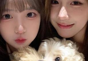 物恋传媒 – 小昭在红裙中的唯美瞬间，高清照片记录了她神秘而迷人的气质。