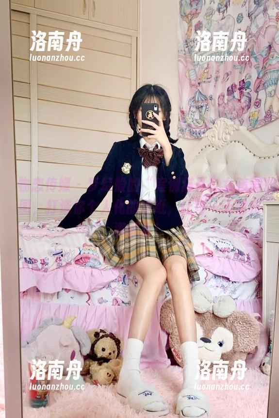物恋传媒 - 梦幻般的“案例猫耳”女孩美图，打造你个人化的壁纸，让每一天都充满惊喜！