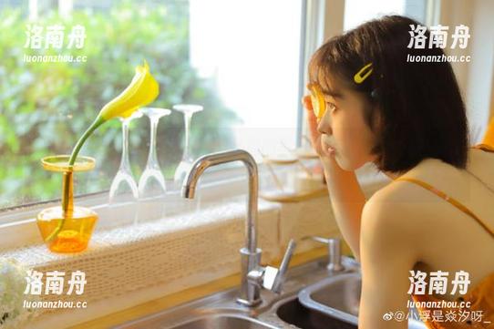 瑜瑾u 微密圈 - 一起来下载瑜瑾u双马尾的写真,轻松撩动心弦的马尾故事等你揭晓!