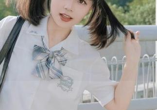 甜予摄影 – 齐齐的高跟鞋美丽写真，免费下载令人惊艳的图片，尽享时尚魅力。