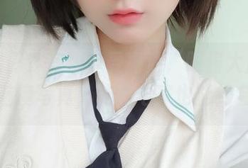 懒得出门？在线享受高清“眼酱大魔王w”魅魔写真，让你宅家也能约会！