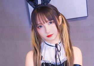 免费分享神乐坂真冬的分体死库水图册，捕捉每一个动人的瞬间