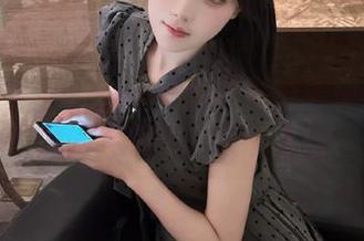 秀人网 – Angela小热巴私房美图，天使般的笑容让人沉醉不已