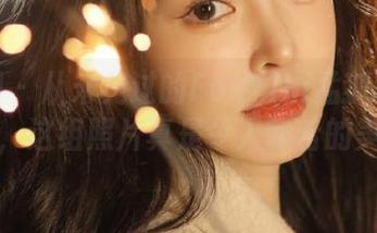 秀人网 – 从未见过的FoxYini孟狐狸美腿原图，这组照片真是令人咋舌的美丽！