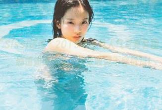 秀人网 – “Sissi诗诗”2019年最具人气写真套图，资源独占，剧情如诗如画，快来收藏不容错过！
