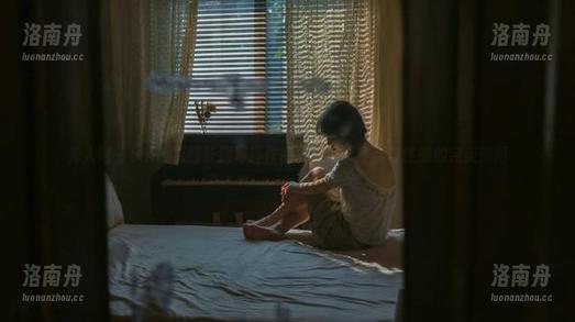 秀人网-baby嘉茵 秀人网 - baby嘉茵长腿写真作品展:记录青春与性感的完美瞬间