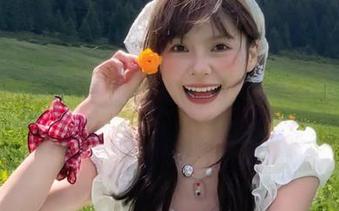 秀人网 – 探秘tina甜仔的姐姐美图，带你领略绝美写真套图魅力