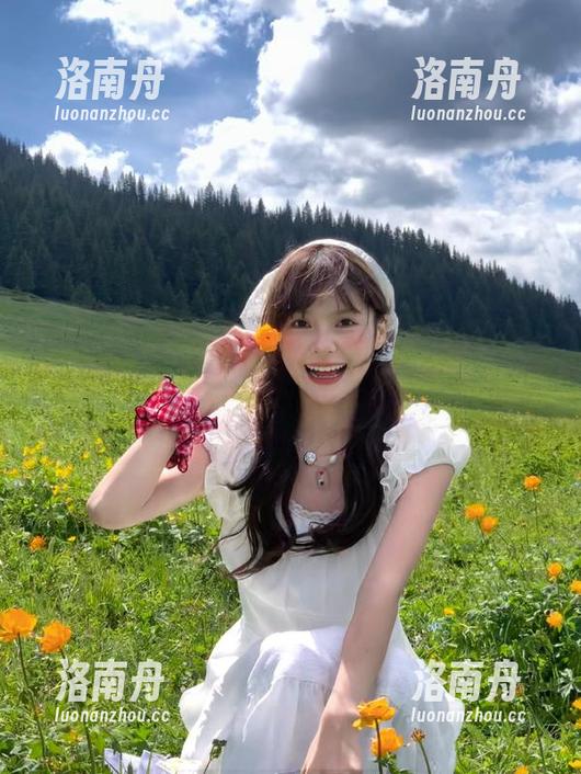 秀人网-tina甜仔 秀人网 - 探秘tina甜仔的姐姐美图,带你领略绝美写真套图魅力