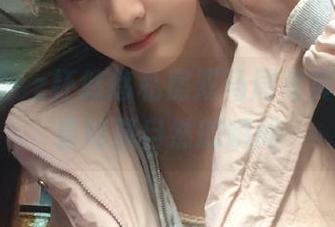 秀人网 – z杯悠悠私房双马尾写真，捕捉最纯真自然的瞬间