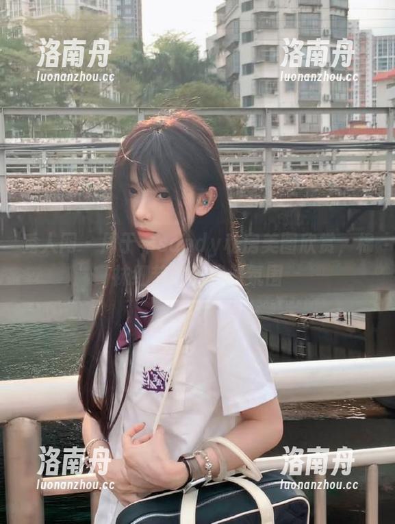 秀人网-周于希sandy 秀人网 - 周于希sandy私房美图欣赏,棉袜细节中的优雅氛围