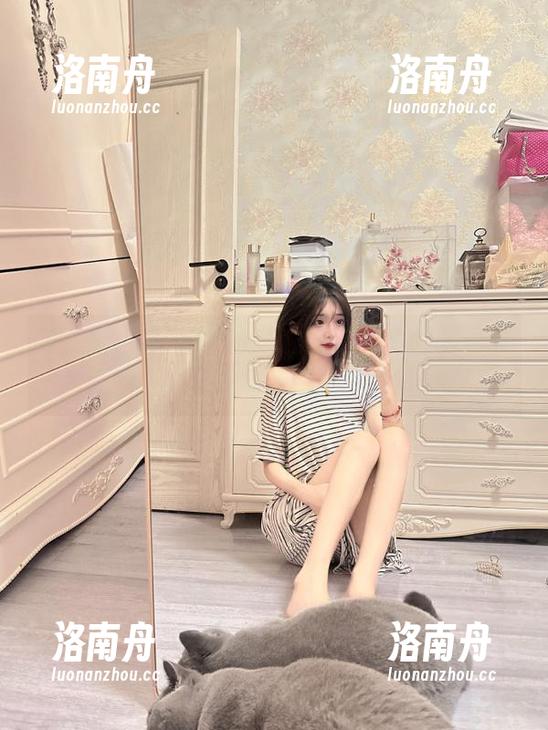 秀人网-唐安诺 秀人网 - 唐安诺的魅力之旅:肉丝写真带你漫游她的图库世界