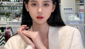 秀人网 – 妲己_toxic全新纯白写真：图包合集带你走进她的梦幻世界