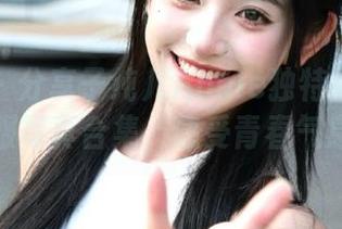 秀人网 – 分享子纯儿Annie独特视角的校服写真合集，感受青春气息
