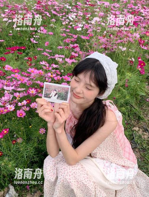 秀人网 - 收录孔一红高清礼服写真图包，展现不同风格的优雅大方
