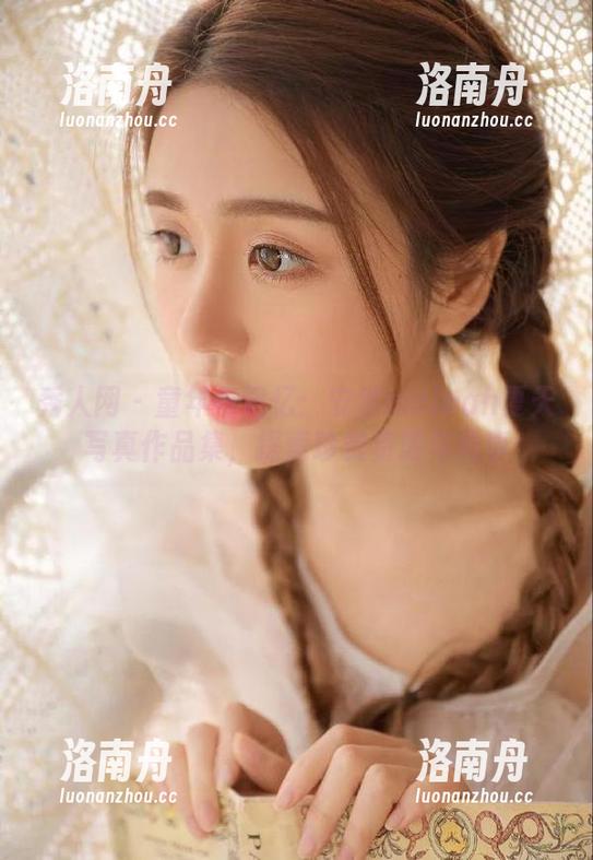 秀人网-安然maleah 秀人网 - 童年与记忆:安然maleah夏天写真作品集,探索珍贵资源与故事