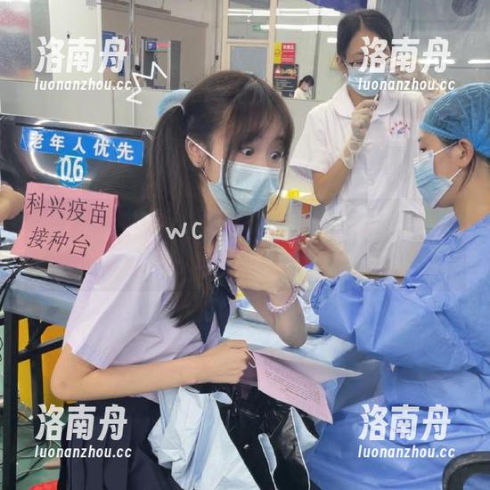 秀人网-小逗逗 秀人网 - 一起来围观“小逗逗”学妹的写真作品集:资源无法拒绝的魅力