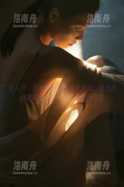 秀人网-戴允祺 秀人网 - 空姐戴允祺的写真魅力:精选作品集尽显职场与生活的完美平衡