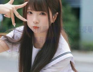 秀人网 – 最新版易阳Silvia礼服写真原图，感受每一帧背后的故事与情感！