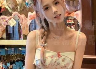 秀人网 – 星星baby职业装图集温馨更新，与你分享每一套精彩搭配！