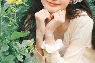 秀人网 – 杨晨晨的高清作品分享：娇柔欲滴黑丝展现当代女性的独特魅力与气质
