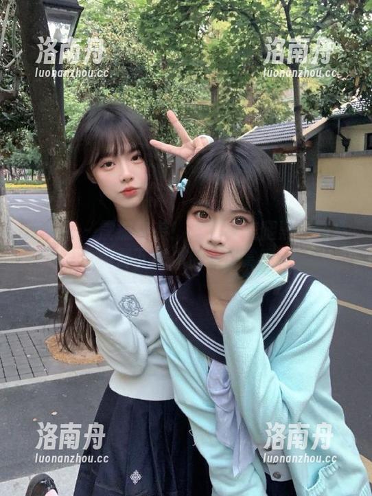 秀人网-杨晨晨 秀人网 - 震撼来袭!杨晨晨美腿黑丝图集免费下载,快来欣赏吧