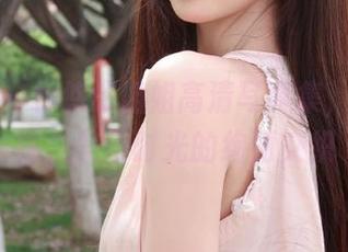 秀人网 – 林悠悠姐姐高清写真集，展现女性之美与时光的绚丽交织