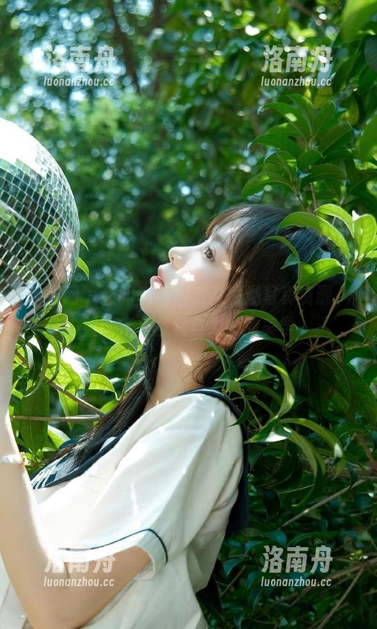 秀人网-桓淼淼 秀人网 - 领略高清桓淼淼瑜伽写真资源,重新定义优雅与力量的美学