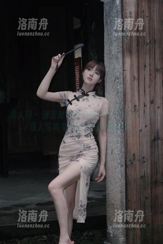秀人网-江淑影river 秀人网 - 甜蜜时光不容错过!江淑影river双人写真免费图片等你来欣赏!