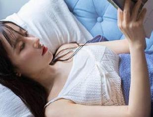 秀人网 – 沈梦瑶清新泳装写真：一组透视自然之美的精彩套图