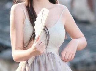 秀人网 – 精选米妮大萌萌写真集：女孩们的梦想与现实交织