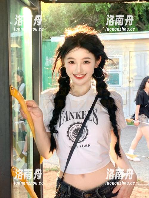 秀人网-芝芝Booty 秀人网 - 不可错过!在线浏览芝芝Booty姐姐的原图写真,感受她的独特魅力!