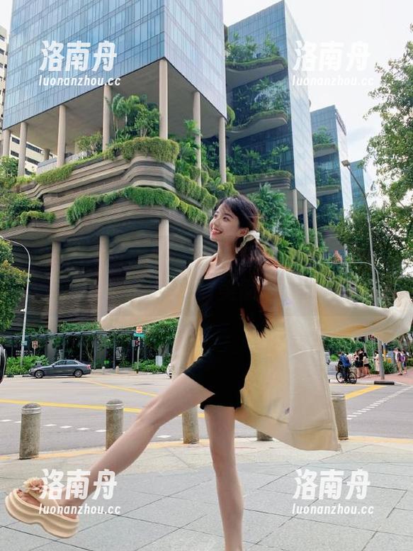 秀人网 - 可爱风格顾楚楚写真合集，最新更新带来甜美惊喜！
