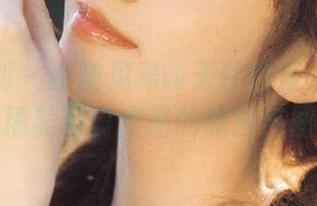 紧急企划 – 跟随见希w天使的步伐：尽享她精美写真作品的原图与图册
